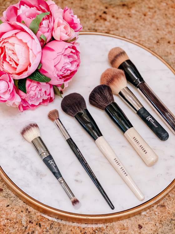 Makeup Monday– My Favorite Brushes
