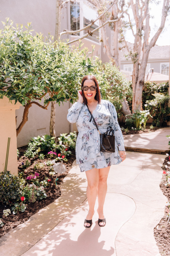 Embrace Summer with a Blue Floral Print Dress